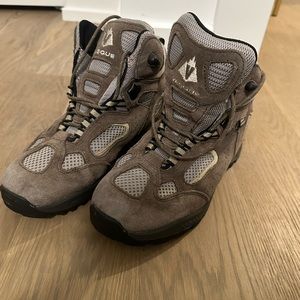 Vasque kids boots